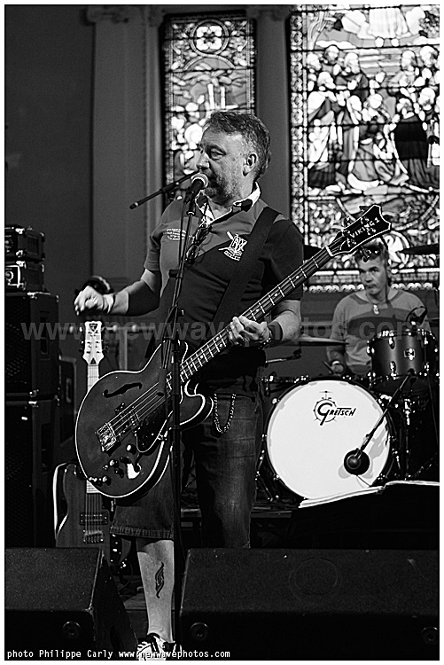 Peter Hook & the Light