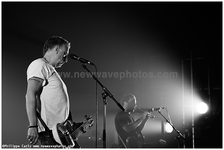 Peter Hook & the Light