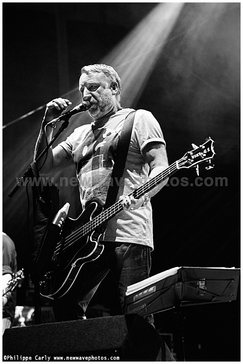 Peter Hook & the Light