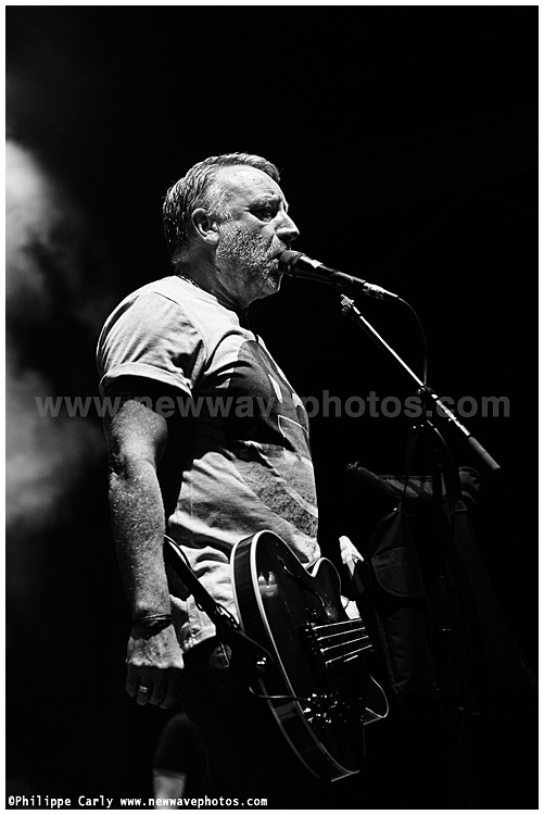 Peter Hook & the Light