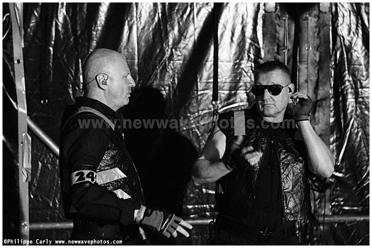 Front 242